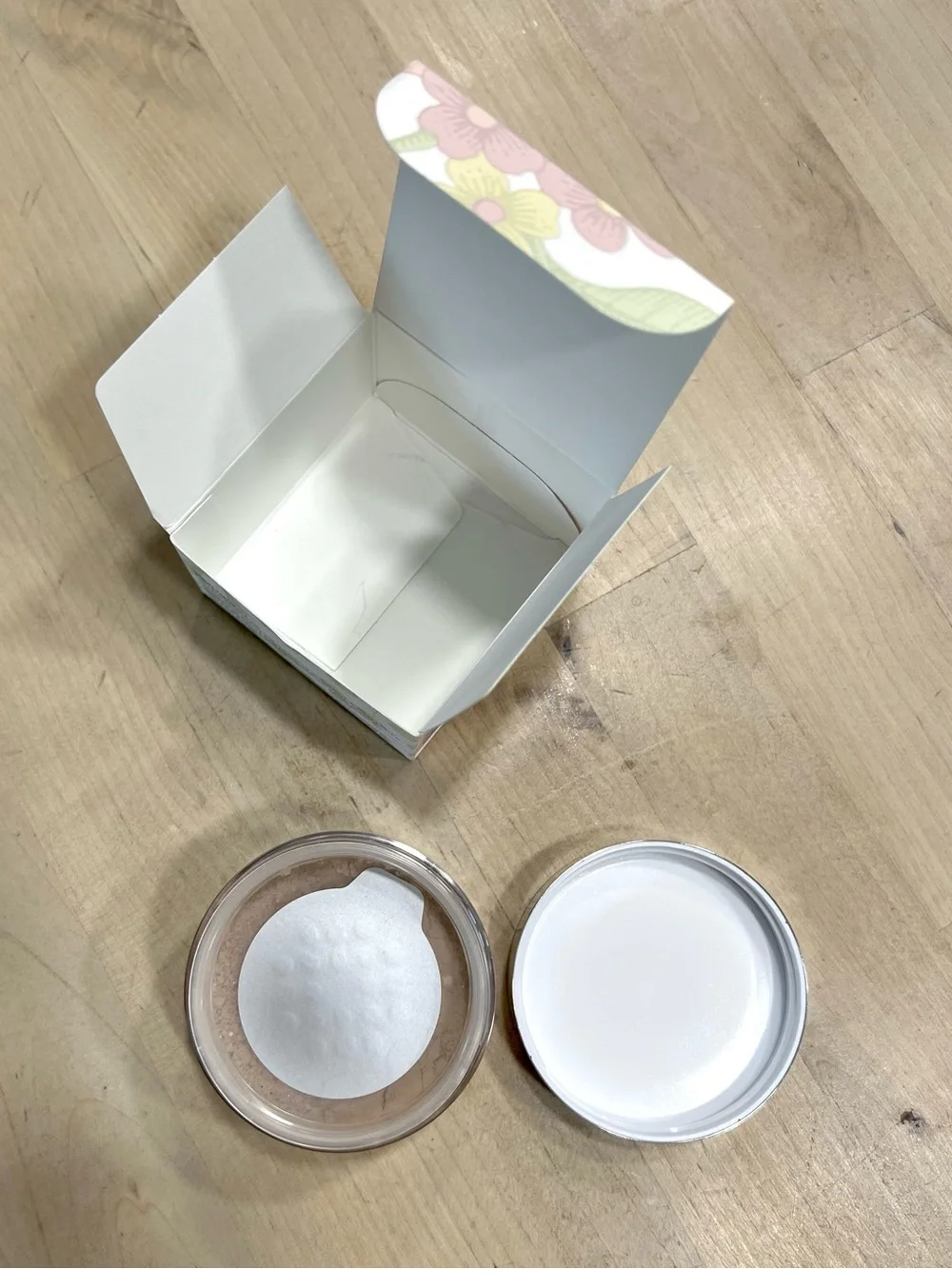 Clinique Blended Face Powder - Transparency Neutral